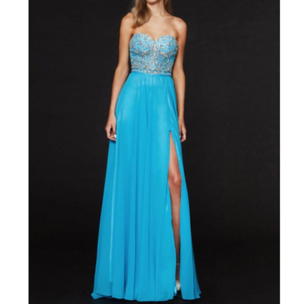 NWT Turquoise Strapless Sweetheart neckline